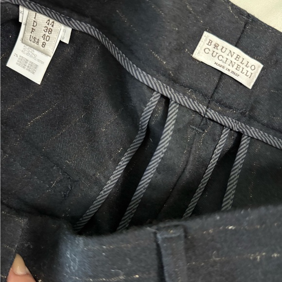 Brunello Cucinelli
Virgin Wool mouliné chalk stripe slouchy trousers - Picture 11 of 11